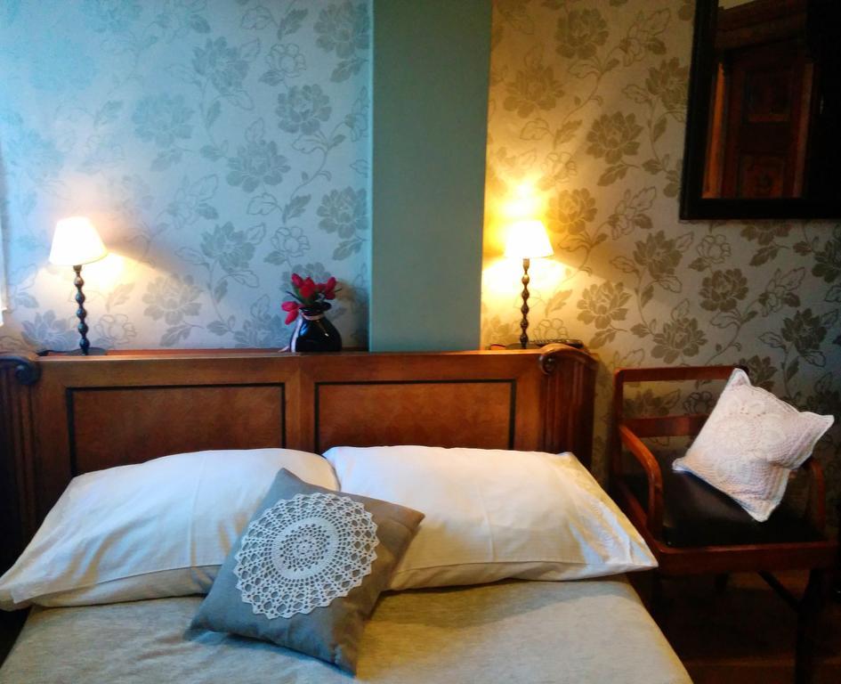 Bed and Breakfast Dom Na Rozcesciu Koniaków Zimmer foto