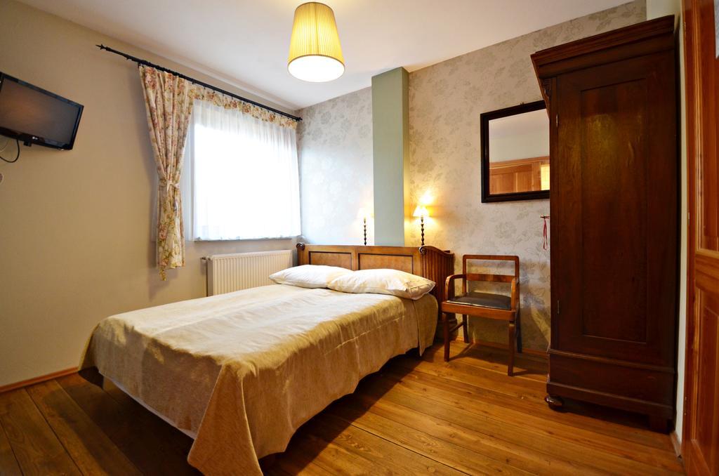 Bed and Breakfast Dom Na Rozcesciu Koniaków Exterior foto