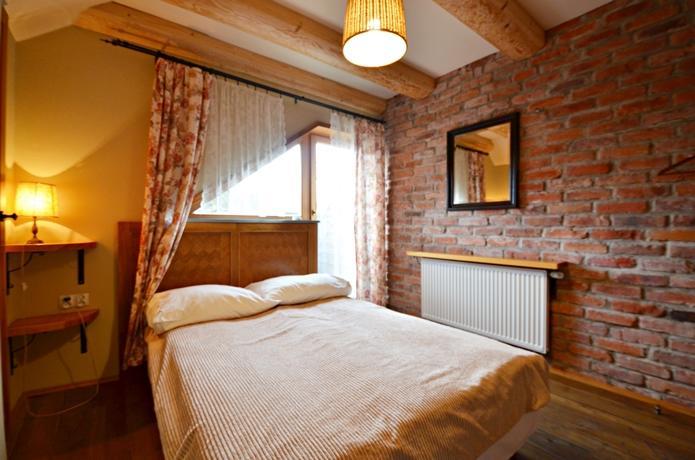Bed and Breakfast Dom Na Rozcesciu Koniaków Exterior foto